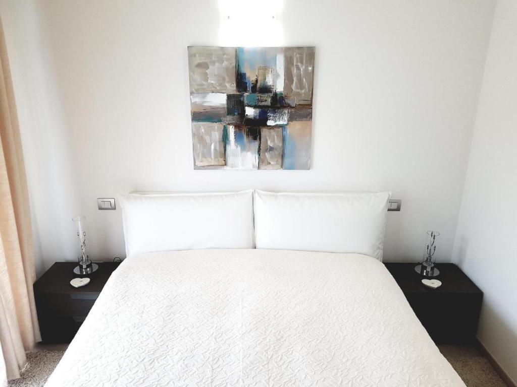 De Luxe Apartments Eden Sirmione Zewnętrze zdjęcie