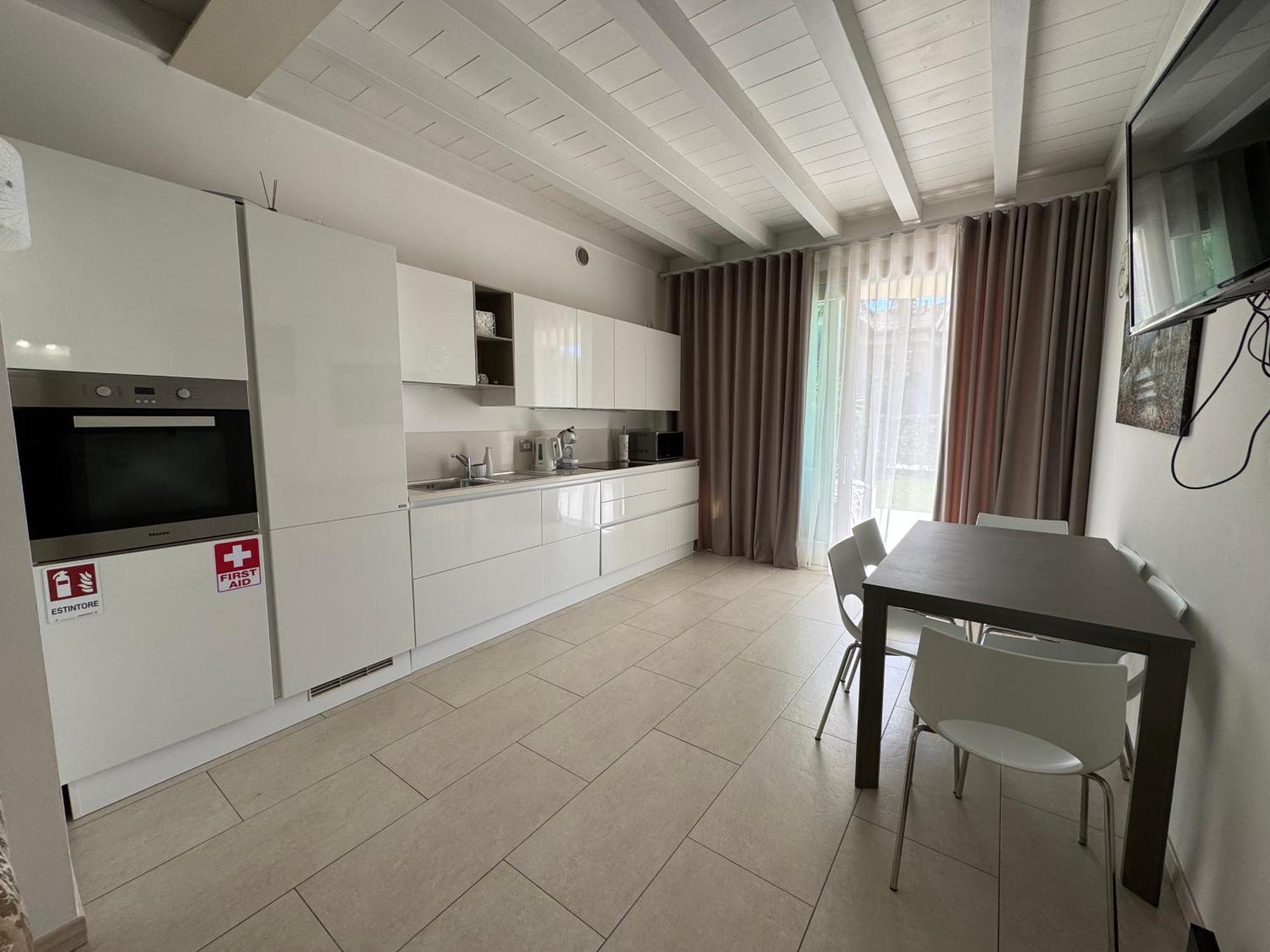 De Luxe Apartments Eden Sirmione Zewnętrze zdjęcie